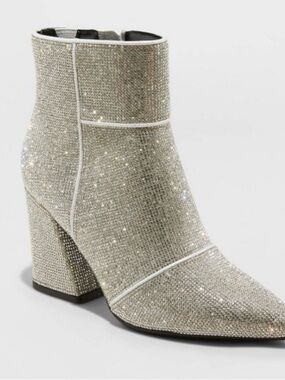 A New Day Silver Ankle Boot - Taylor swift style.  Block heel. Bling